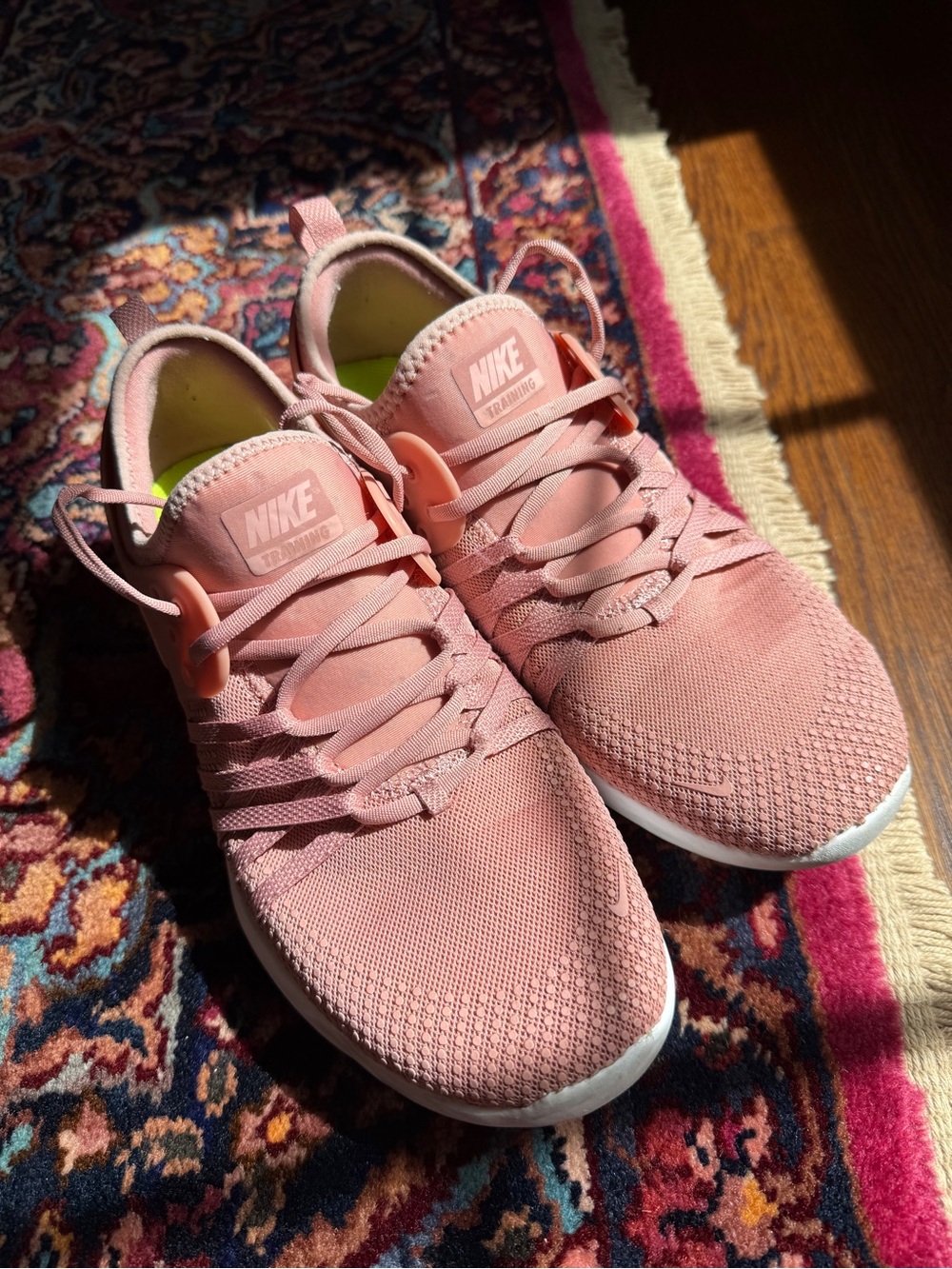 Nike Free TR 7 Rust Pink Training Shoes Women’s Size 8 (904651-604)